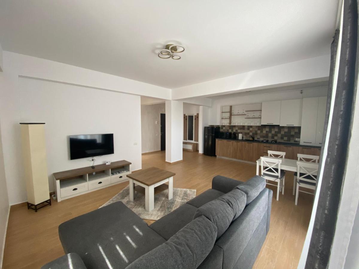 Costin Apartments C&C Residence 2 ナボダリ エクステリア 写真